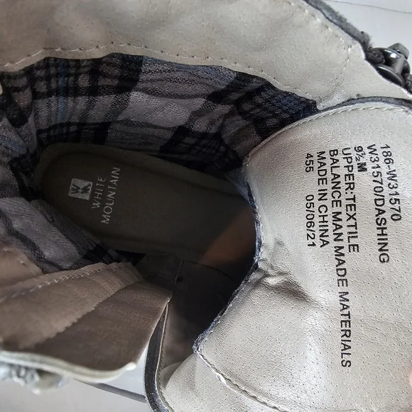 White Mountain Dashing Lace-Up Combat Boots Light Gray Quilted Side Zip Size 9.5 - Picture 5 of 8